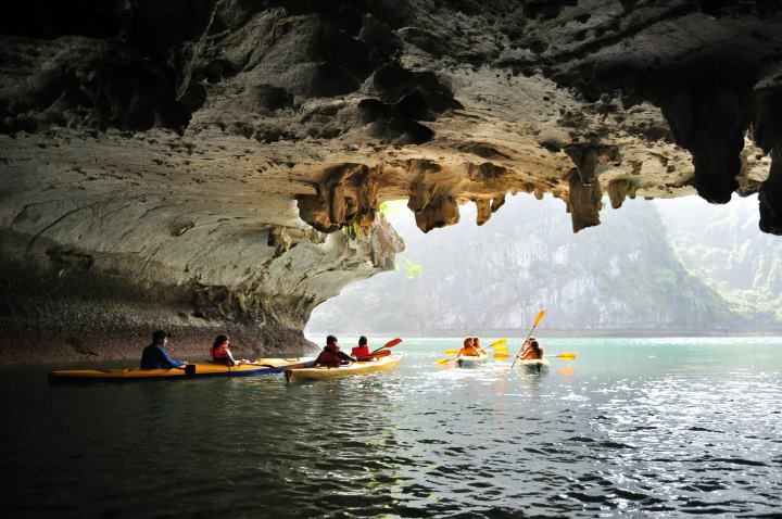 Cave Exploration in Phang Nga with trekhops 