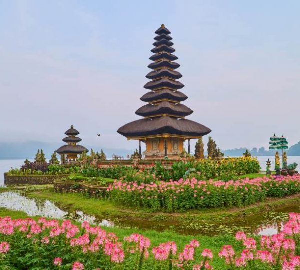 What are the most famous temples in Bali
