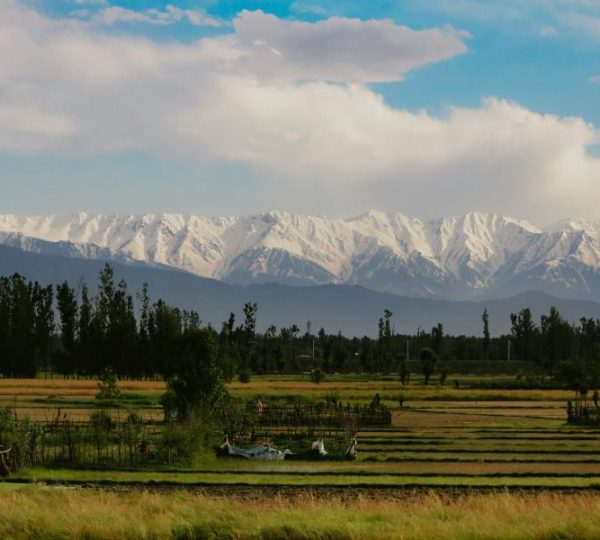 Exploring the World’s – Travel Stories and Travel Guides